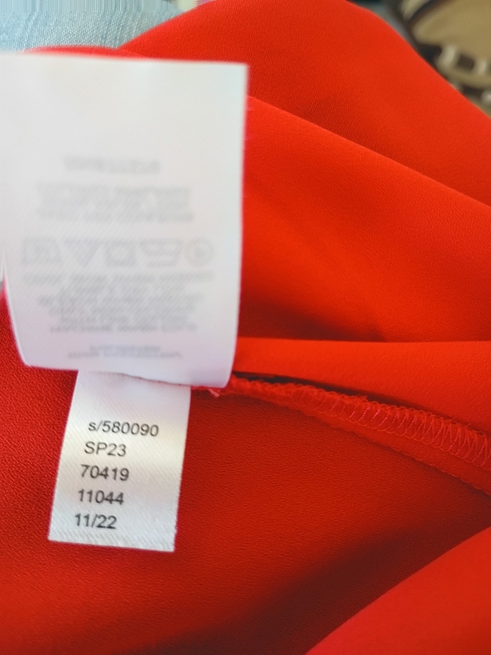 Ann Taylor Sleeveless Ruffle Pintuck Blouse in Coral/Red SZ L - Picture 4 of 6